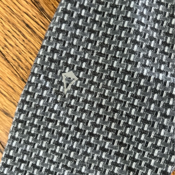 Ivivva  kids checkered leggings - Picture 2 of 4